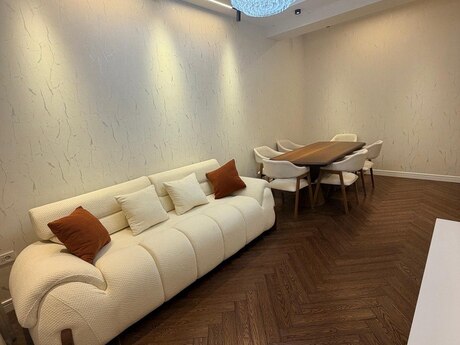 2 otaqlı mənzil, 68 m², Renessans Palace: 335 000 ₼ 2