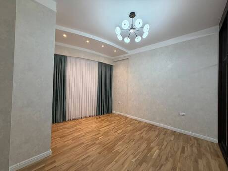 3 otaqlı mənzil, 153 m², 28 May: 780 000 ₼ 5