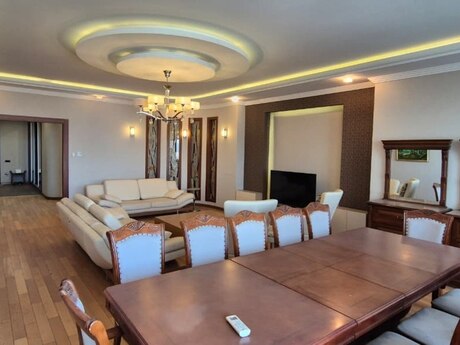 4 rooms · 190 m² · floor 14/18, Elmlər Akademiyası