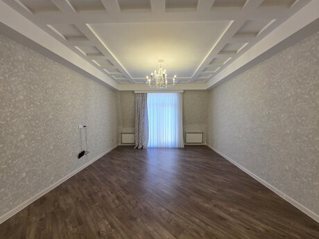 4 otaqlı ofis - Ağ şəhər q. - 170 m²