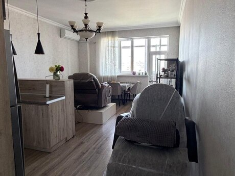 3 otaqlı mənzil, 105 m², 8 Noyabr: 263 000 ₼ 3