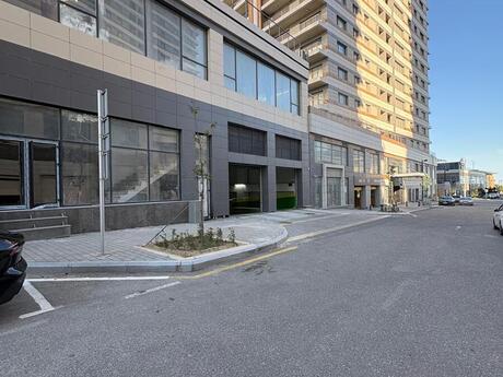 Obyekt - Ağ şəhər q. - 1200 m²
