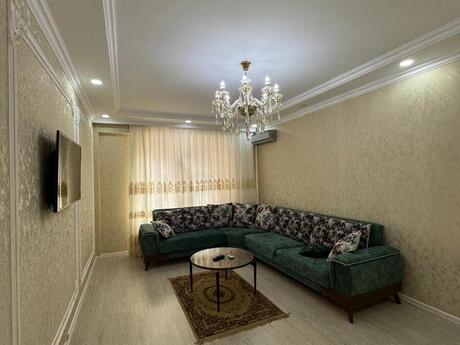 Elan №6182271 - Bakı, İnşaatçılar m., 2 otaqlı, 78 m², 2/18 mərtəbə