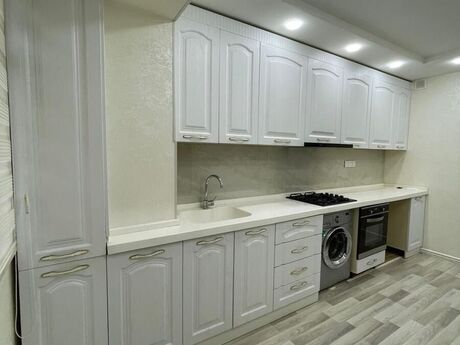 Elan №6182835 - Bakı, 8 Noyabr m., 2 otaqlı, 50 m², 1/9 mərtəbə