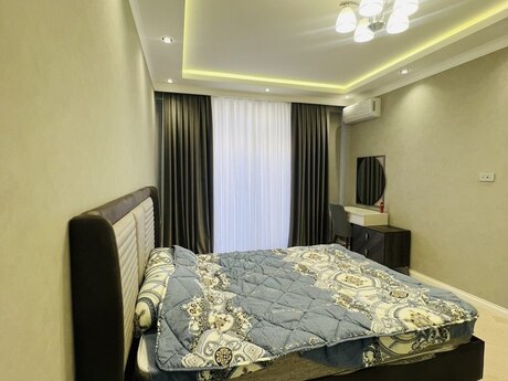 2-room apartment for rent, 90 m², West Town: 999 ₼/mo 4