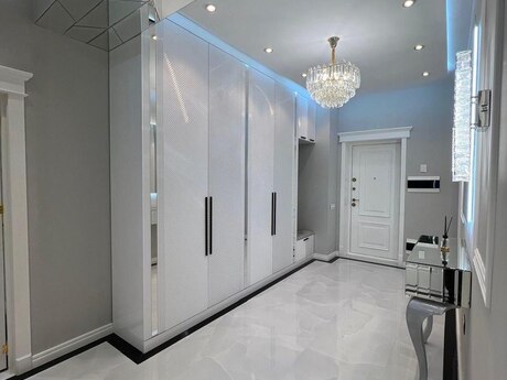 3 otaqlı mənzil, 108 m², 28 May: 388 000 ₼ 3