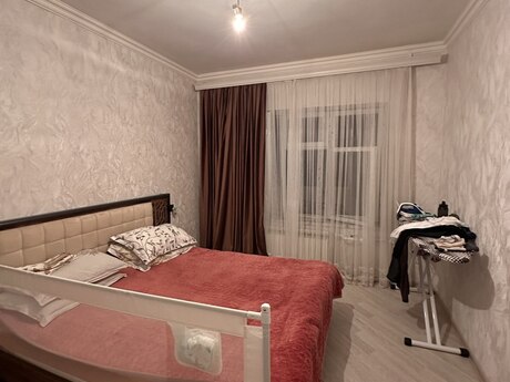 2 otaqlı köhnə tikili - Azadlıq Prospekti m. - 70 m²