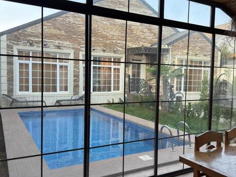 Mərdəkanda 3 otaqlı həyət evi kirayə verilir, 140 m², 100 AZN/ay, şəkil 2 / 12