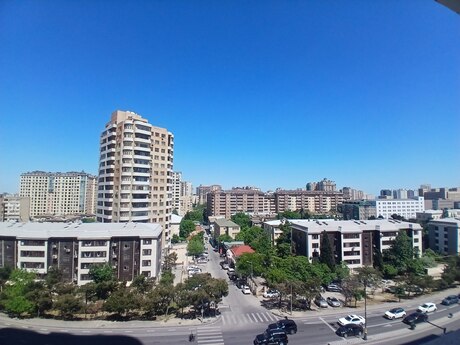 3 otaqlı mənzil, 150 m², Elmlər Akademiyası: 435 000 ₼ 2