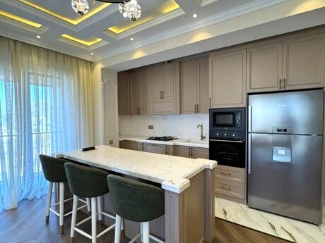 4-room apartment, 130 m², BCR Khatai: 640 000 ₼ 4