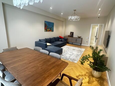 Elan №6183385 - Bakı, Nəsimi r., 3 otaqlı, 160 m², 21/23 mərtəbə