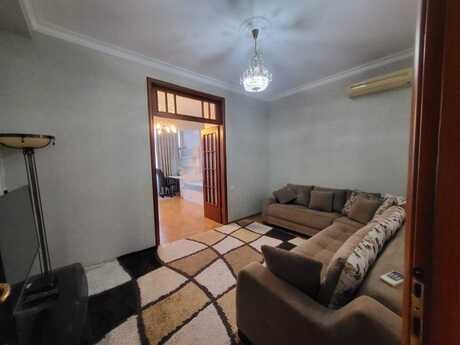 Kirayə 3 otaqlı mənzil, 140 m², Nizami: 1 199 ₼/ay 4