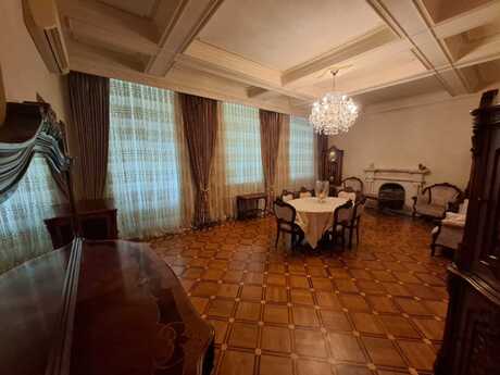 6-room apartment, 200 m², İçəri Şəhər: 700 000 ₼ 3