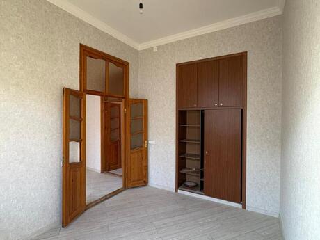 3 otaqlı köhnə tikili - İçəri Şəhər m. - 90 m²