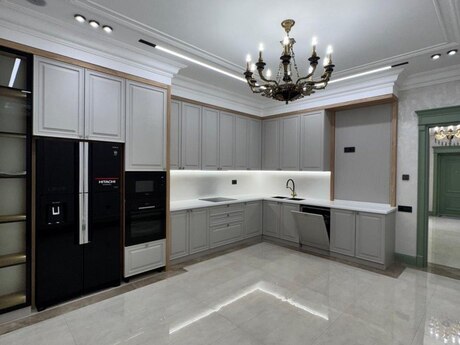 4-комн. · 182 m² · 13/18 этаж, Renessans Palace
