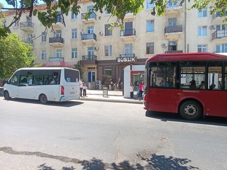 3 otaqlı köhnə tikili - Bayıl q. - 60 m²