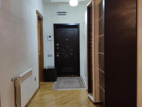 Kirayə 4 otaqlı mənzil, 170 m², Memar Əcəmi: 1 000 ₼/ay 5