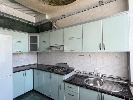 Elan №6183852 - Bakı, İçəri Şəhər m., 2 otaqlı, 50 m², 5/5 mərtəbə