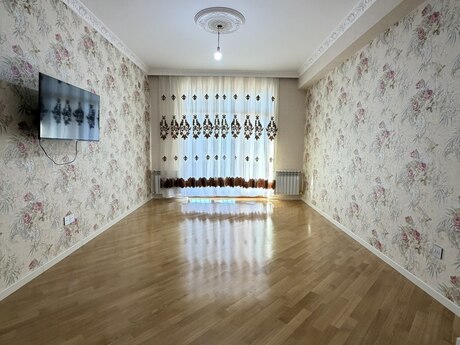 3-room apartment, 105 m², Bakıxanov: 320 000 ₼ 4