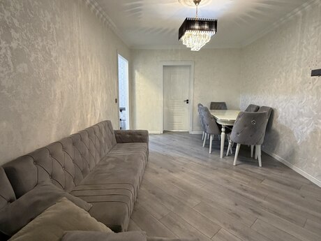3-комн. вторичка - м. Иншаатчылар - 55 м²