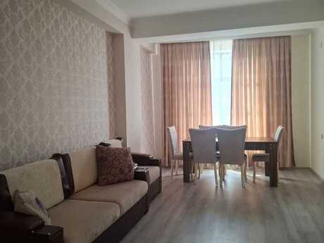 3-room apartment for rent, 100 m², Badamdar: 800 ₼/mo 2
