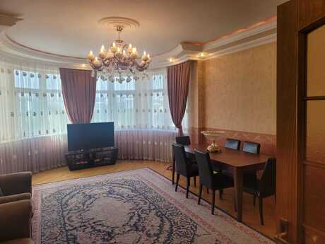 Elan №6184205 - Bakı, 28 May m., 3 otaqlı, 120 m², 7/17 mərtəbə