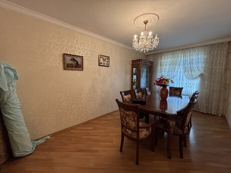 Объявление №6184215 - Баку, м. Халглар Достлугу, 3-комн., 80 м², 4/9 этаж