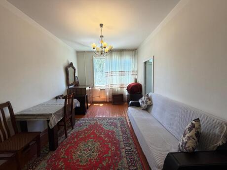 1 otaqlı köhnə tikili - Memar Əcəmi m. - 30 m²