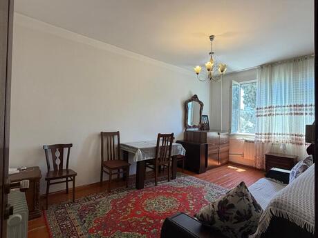 1 otaqlı köhnə tikili - Memar Əcəmi m. - 30 m²