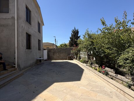 4 otaqlı həyət evi, 180 m², Binə: 250 000 ₼ 5