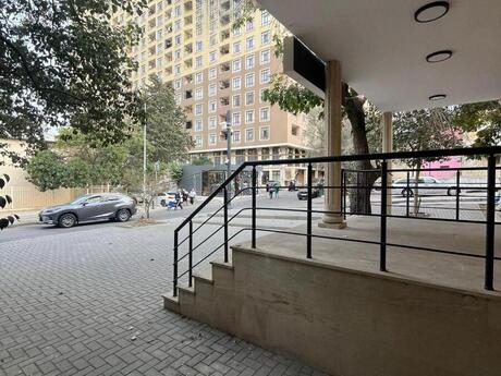 Obyekt - İnşaatçılar m. - 45 m²