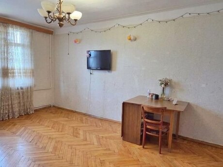 Elan №6184556 - Bakı, 8-ci kilometr q., 1 otaqlı, 36 m², 4/5 mərtəbə