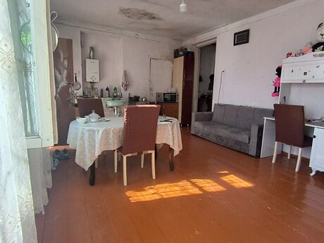 2 otaqlı həyət evi/bağ evi - 28 May m. - 50 m²