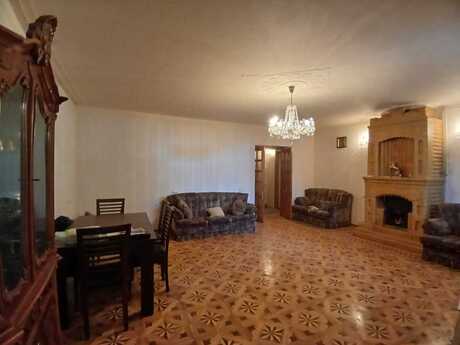 4-комн. вторичка - Ясамальский р. - 130 м²