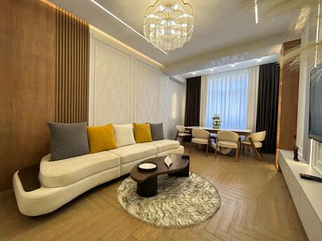 3-комн. новостройка - Наримановский р. - 120 м²
