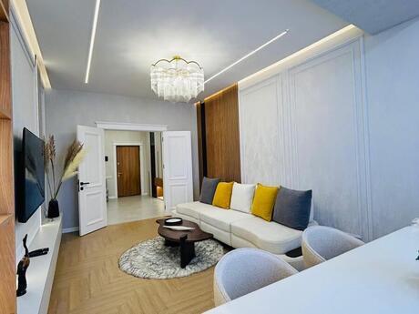 3-комн. новостройка - Наримановский р. - 120 м²
