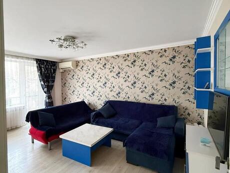 Elan №6185150 - Bakı, 28 May m., 3 otaqlı, 70 m², 2/5 mərtəbə