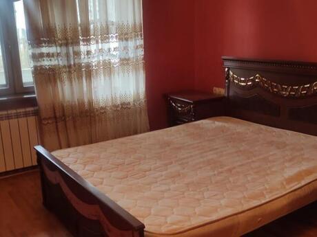 Elan №6185186 - Bakı, Elmlər Akademiyası m., 3 otaqlı, 70 m², 5/5 mərtəbə