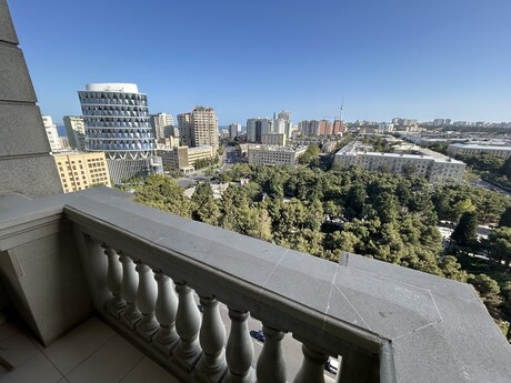 3 otaqlı mənzil, 110 m², Elmlər Akademiyası: 540 000 ₼ 3
