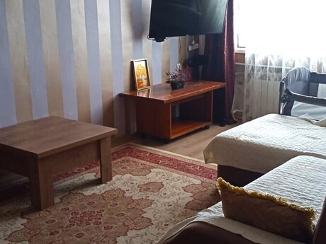 м. Ази Асланов