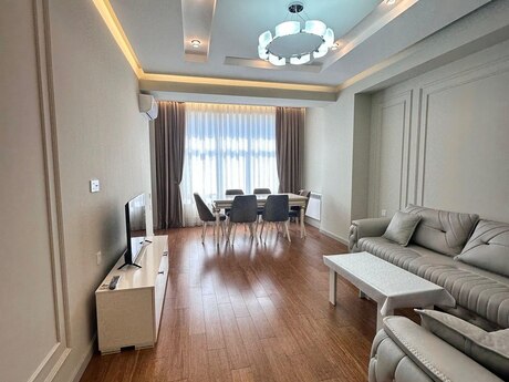 Kirayə 2 otaqlı mənzil, 80 m², 28 May: 1 500 ₼/ay 2