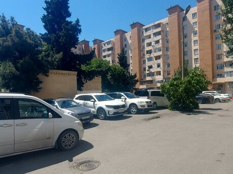 2 otaqlı köhnə tikili - Bakıxanov q. - 60 m²