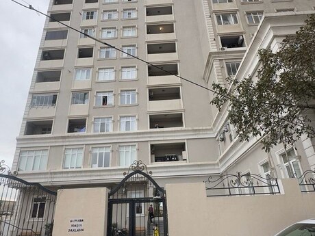 Elan №6185440 - Bakı, İnşaatçılar m., 3 otaqlı, 130 m², 7/16 mərtəbə