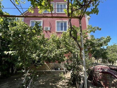 Объявление №6185482 - Баку, пос. Новханы, 4-комн., 200 м²
