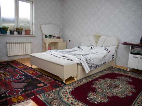 Elan №6185583 - Bakı, Əhmədli m., 4 otaqlı, 80 m²