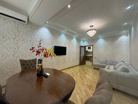2-комнатная квартира, 71 м², Koroğlu: 230 000 ₼ 2