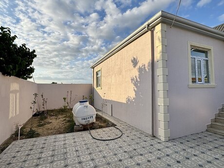 3 otaqlı həyət evi, 81 m², Buzovna: 110 000 ₼ 2