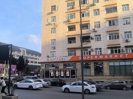 м. Ази Асланов