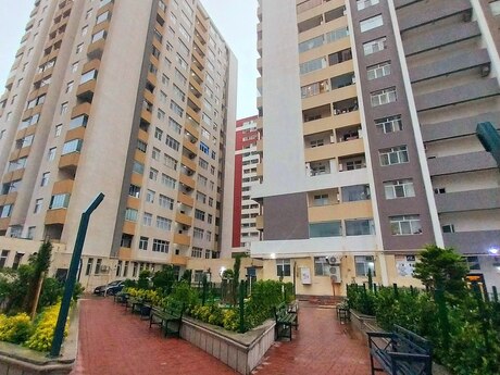 м. Кара Караев