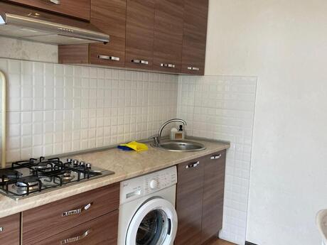 Elan №6185921 - Bakı, Yeni Yasamal q., 2 otaqlı, 55 m², 8/10 mərtəbə